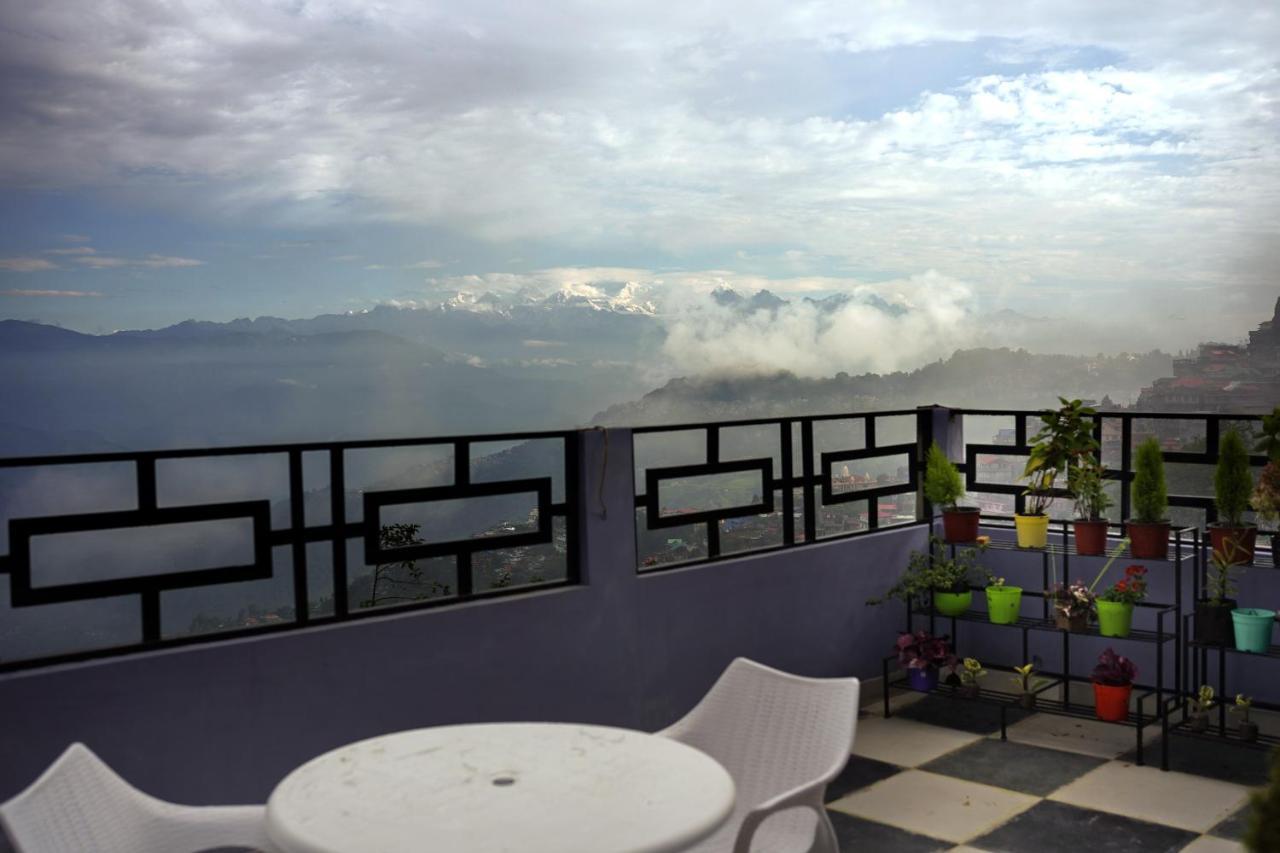 Hotel Hill Queen Near Sherpa Gumba Darjeeling Mall 5 Min Couple Friendly Εξωτερικό φωτογραφία