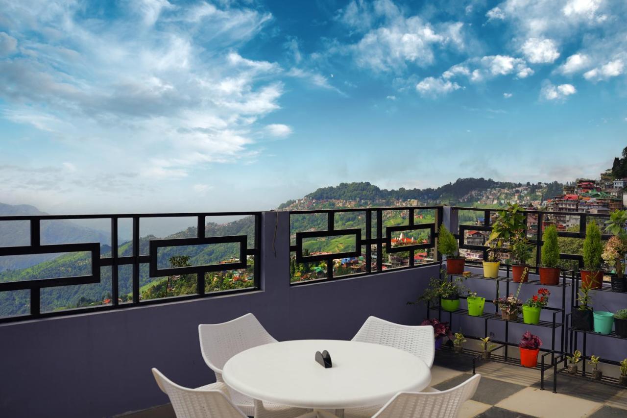 Hotel Hill Queen Near Sherpa Gumba Darjeeling Mall 5 Min Couple Friendly Εξωτερικό φωτογραφία